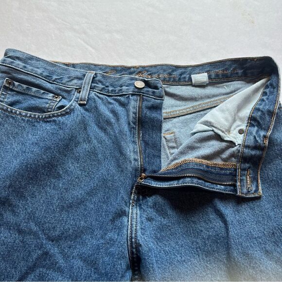 Eddie Bauer Men's Traditional Fit Faded Blue Jeans Size 35X32 - Picture 4 of 11